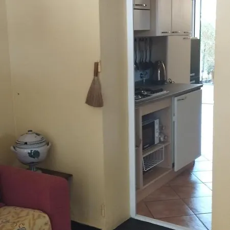 La Casa Di Robi Semesterbostad Molino Nuovo (Savona)